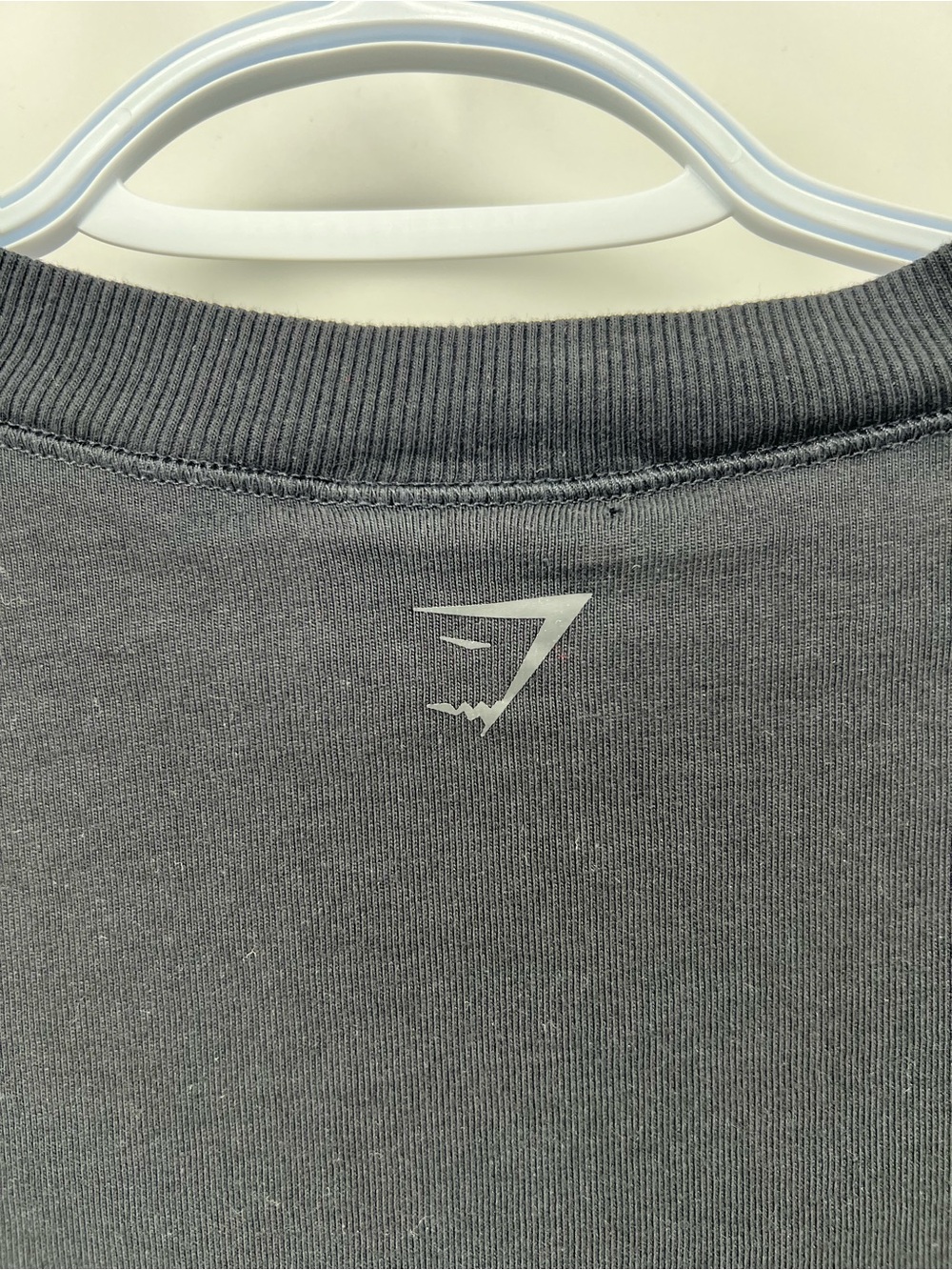 Gymshark Women’s Small Black Cropped Minimalist Boxy Tee - Picture 5 of 9